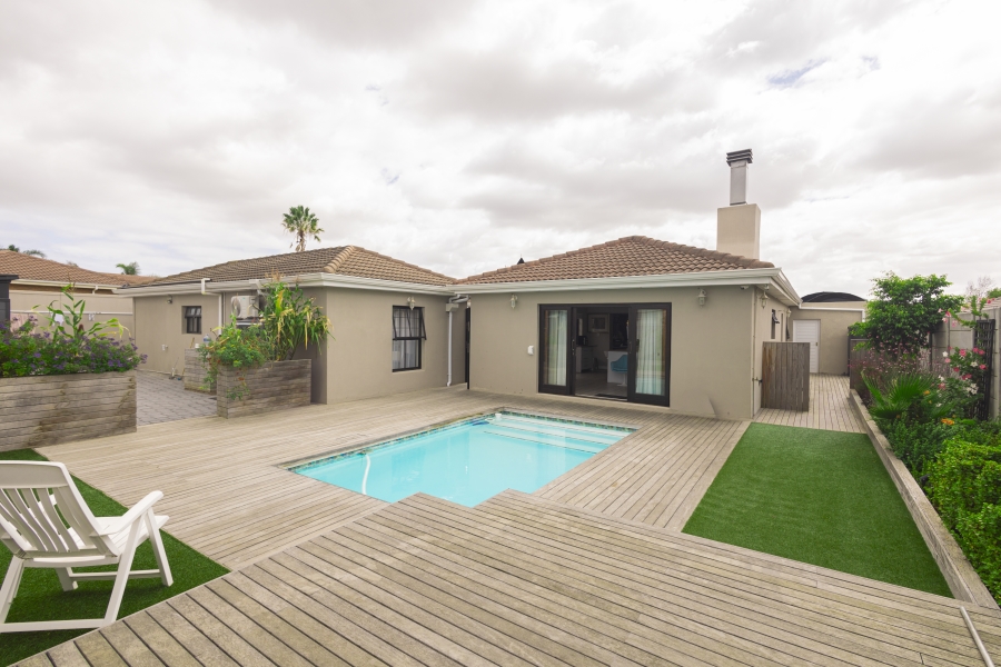 3 Bedroom Property for Sale in D